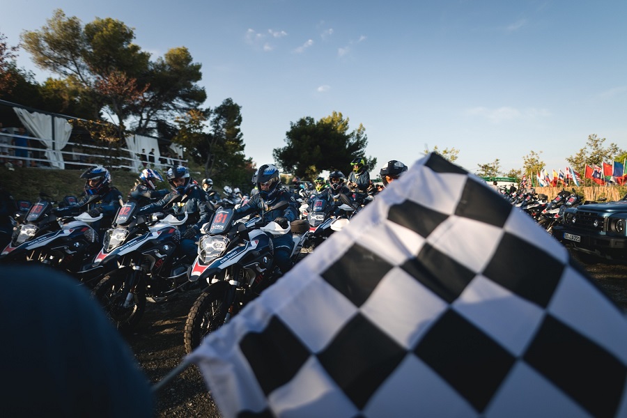 BMW Motorrad GS Trophy: partono le qualificazioni per formare la squadra italiana che parteciperà all’edizione del 2024 in Namibia
