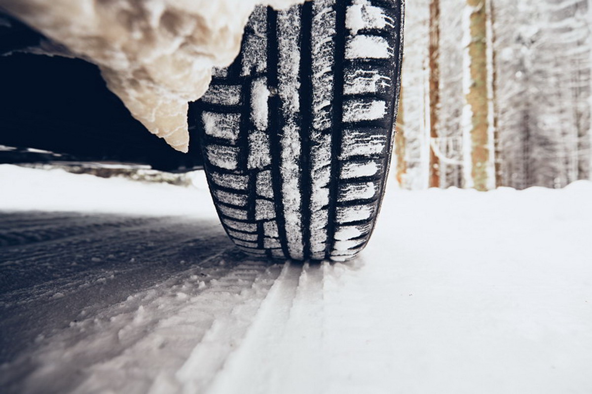 Accessori utili per il cambio gomme invernali