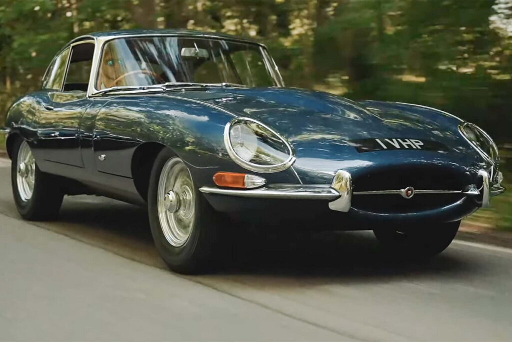 Jaguar E-Type l’eleganza senza tempo