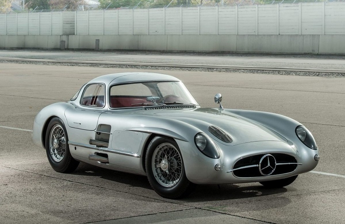 Mercedes-Benz 300 SL: la pioniera delle auto sportive