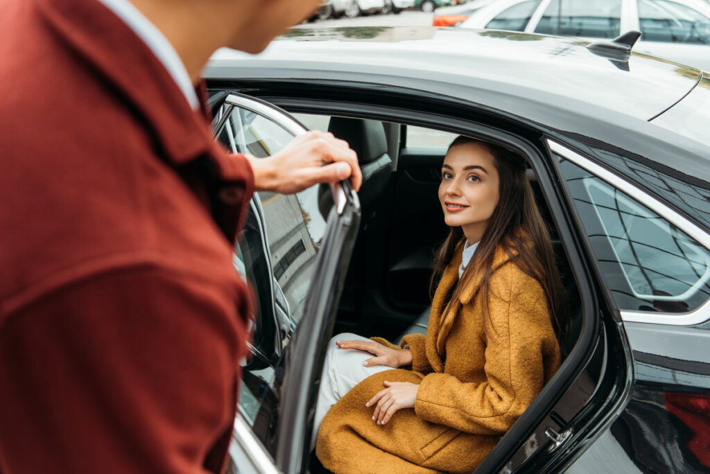 Come funziona il noleggio auto senza carta di credito