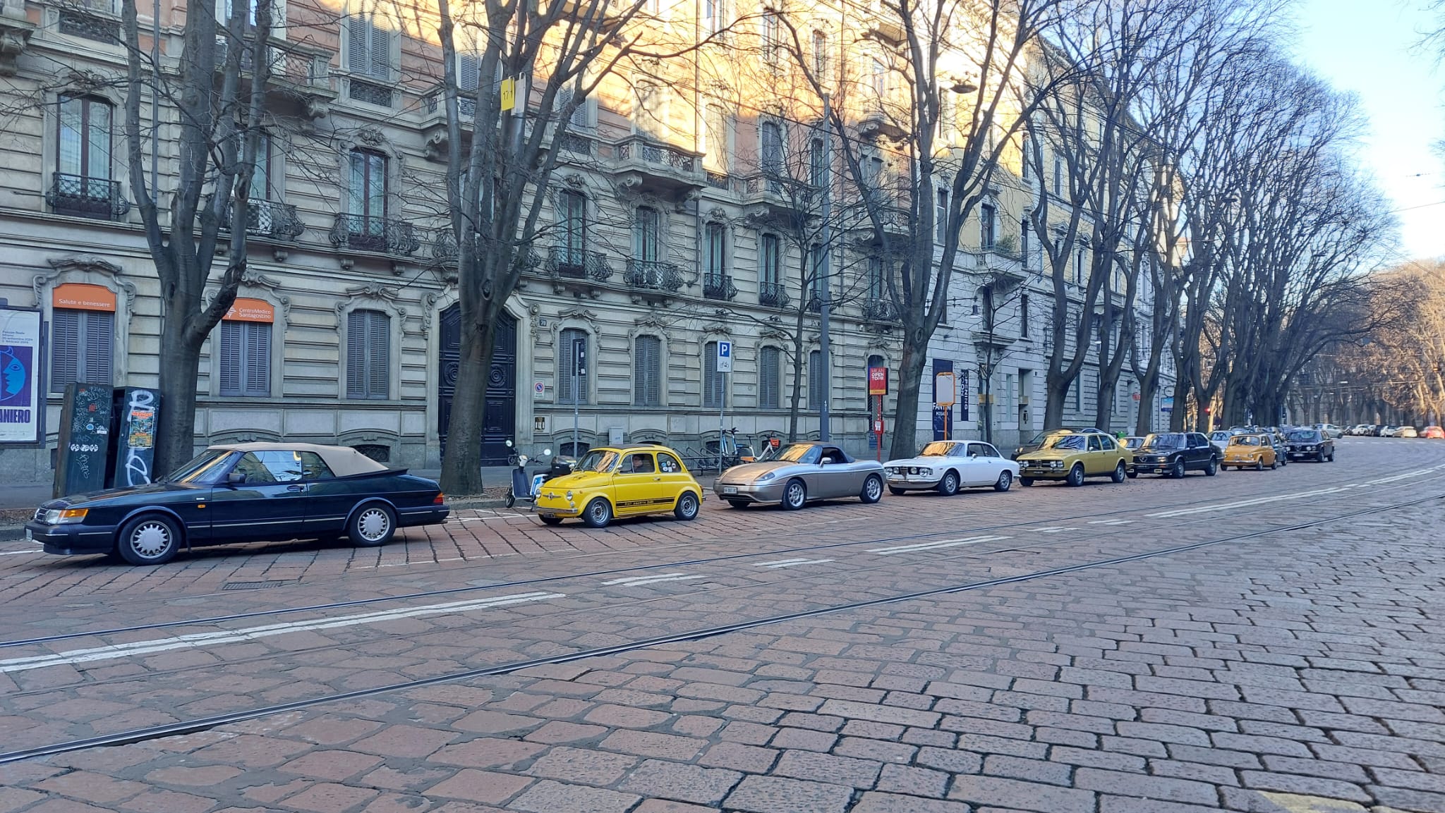 La passione invade Milano: parata di circa 200 auto storiche grazie al PPA