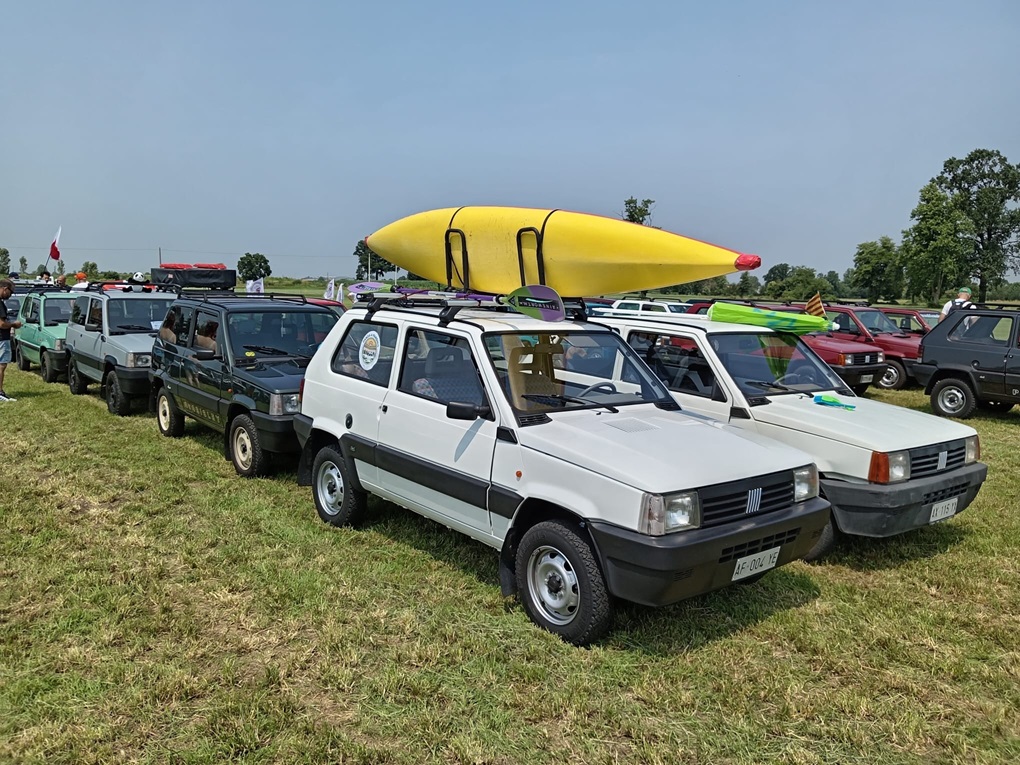 Panda a Pandino: raduno record con1063 Fiat Panda