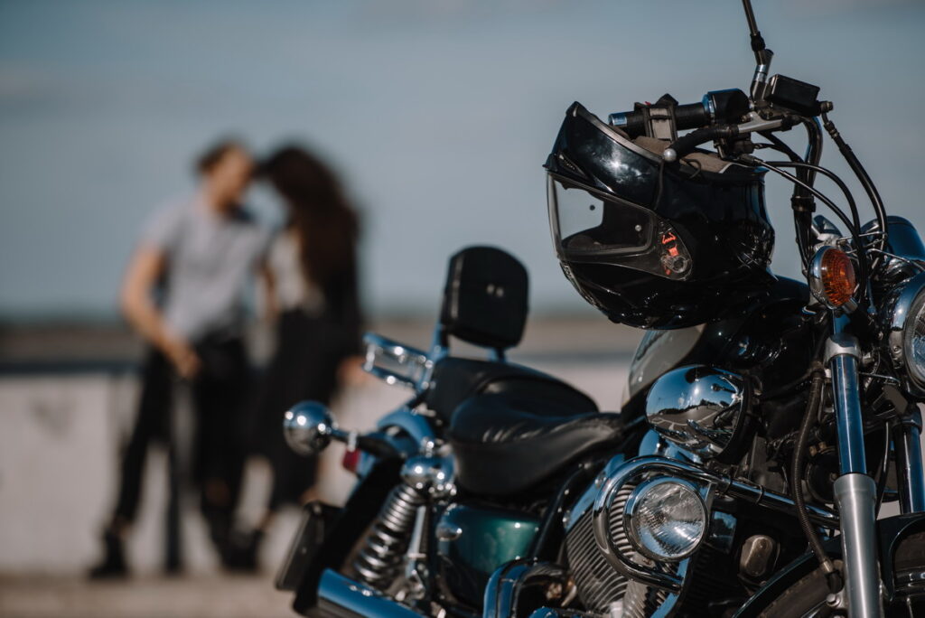 Accessori per viaggi estivi in moto: sicurezza e praticità