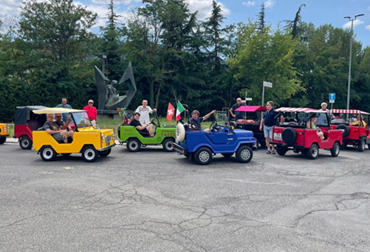 Raduno delle microcar Lawil per ricordare Leonardo Boveri