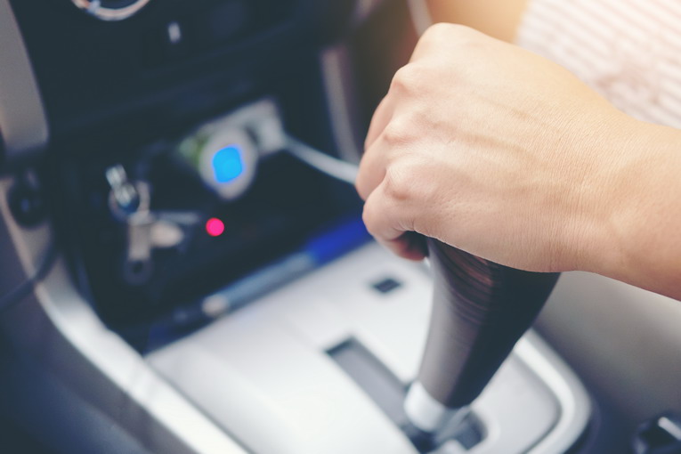 Cambio automatico e sportività: come si comporta nelle auto ad alte prestazioni