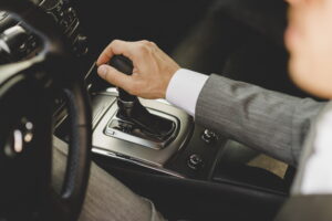Olio del cambio automatico: importanza, tipi e quando sostituirlo